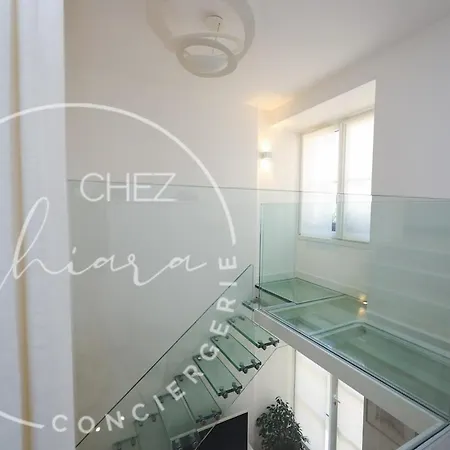 Romantic Marais Hideaway Heart Of